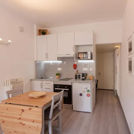 Flh Principe Real Homey Apartmán *