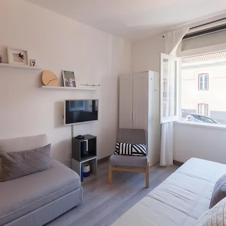 Flh Principe Real Homey Apartment Lisbon